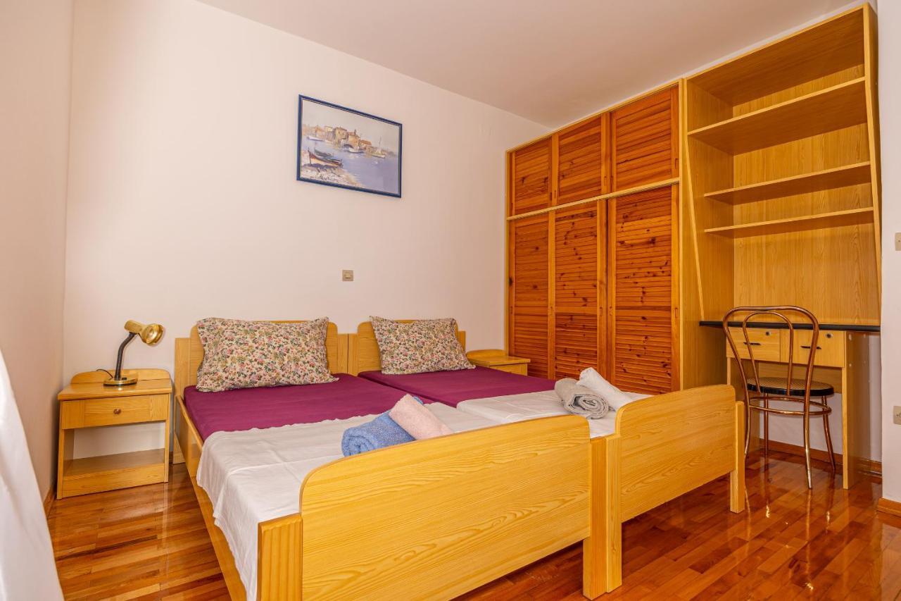 Apartments Francoise Crikvenica Exterior foto